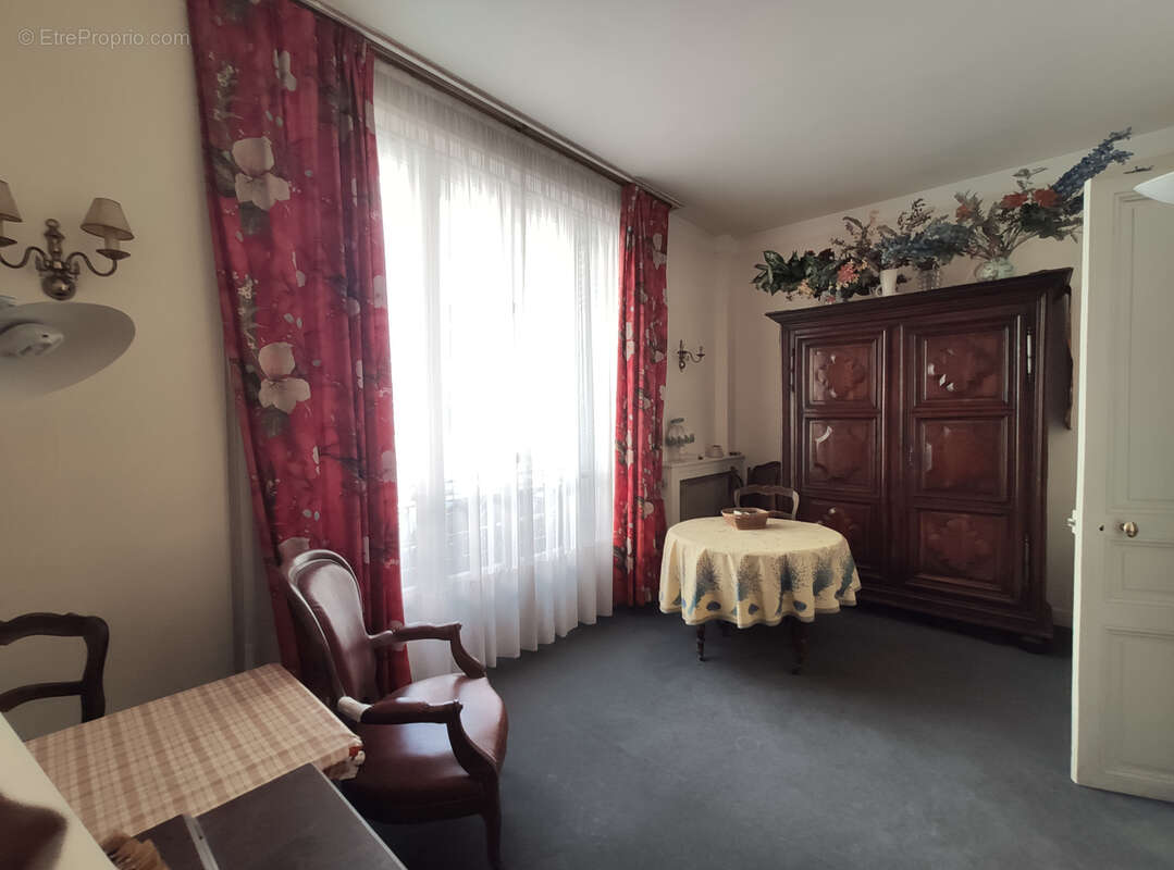 Maison à VITRY-SUR-SEINE