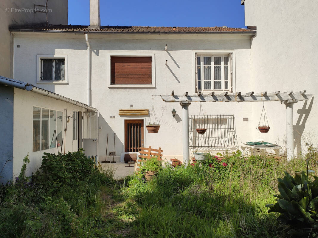 Maison à VITRY-SUR-SEINE