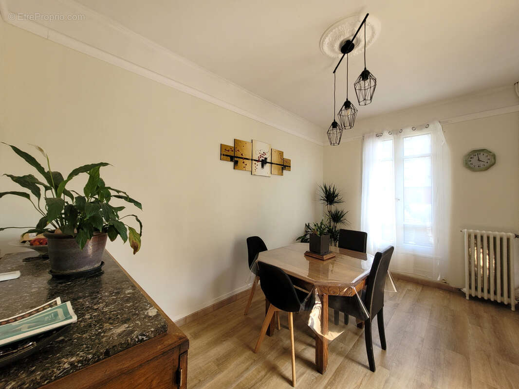 Maison à VITRY-SUR-SEINE