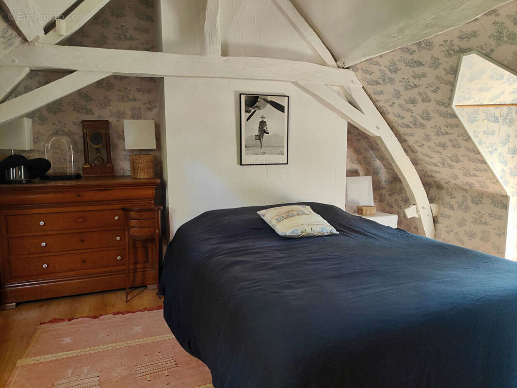 Maison à MOULIHERNE