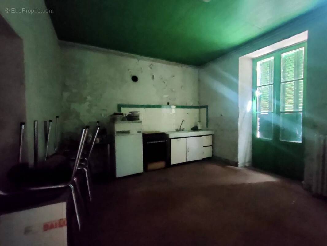 Maison à SAINT-AMANS-DES-COTS