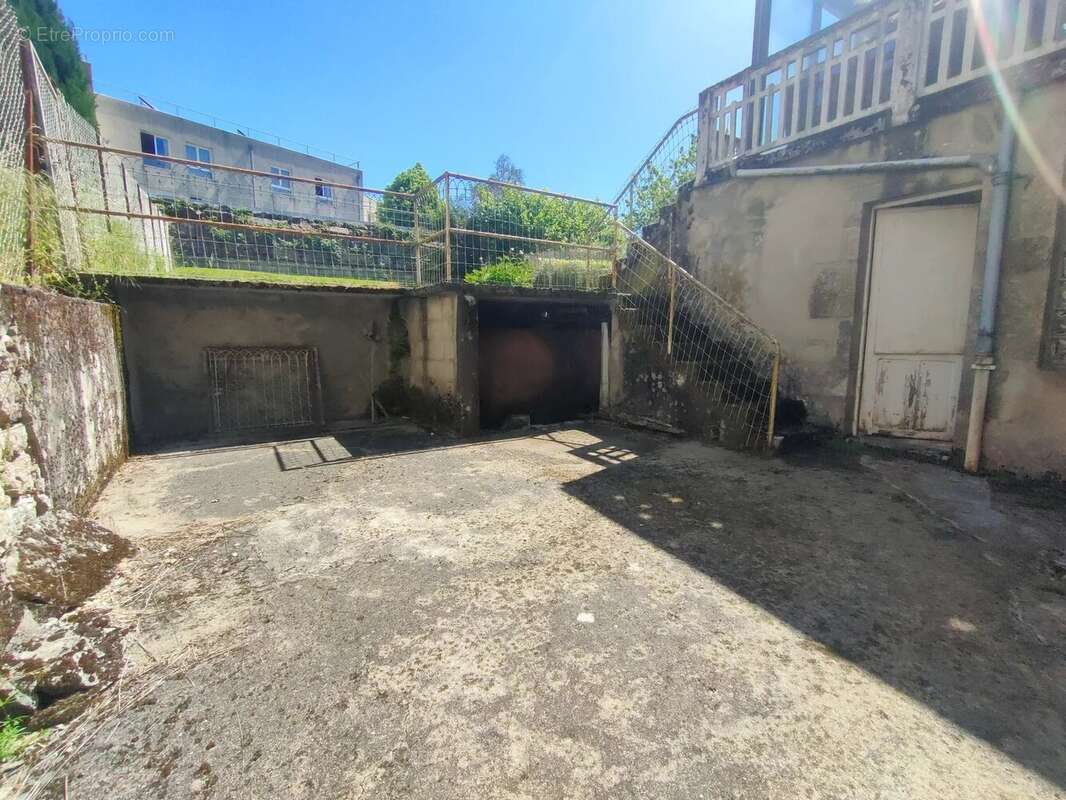 Maison à SAINT-AMANS-DES-COTS