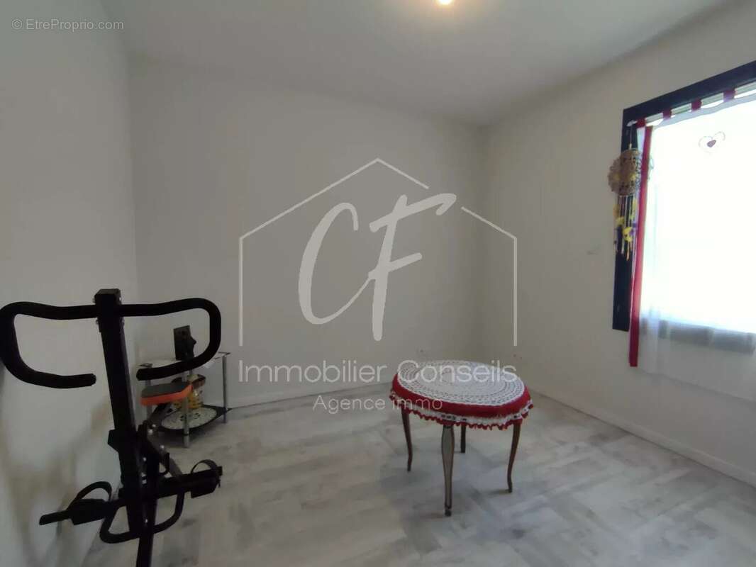 Maison à TREMOUILLES