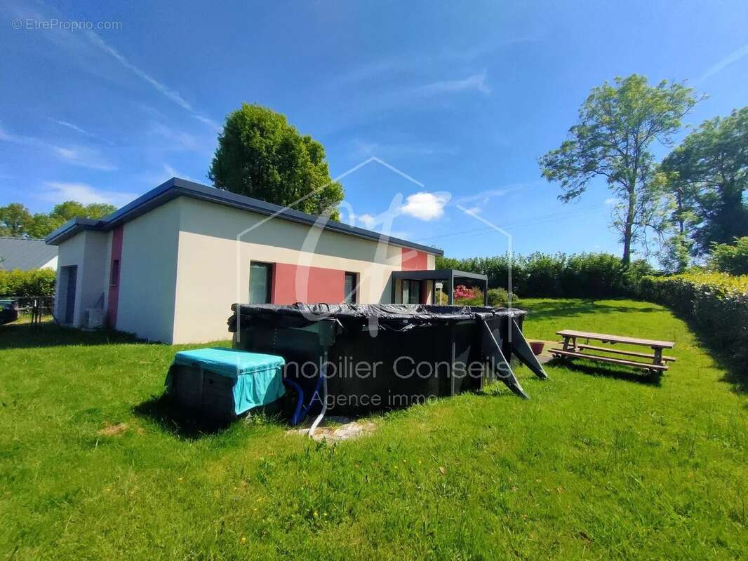 Maison à TREMOUILLES