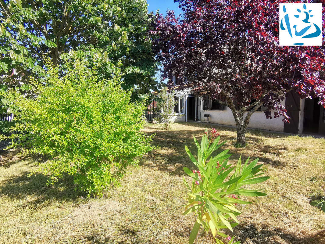 Maison à BEAUMONT-DE-LOMAGNE