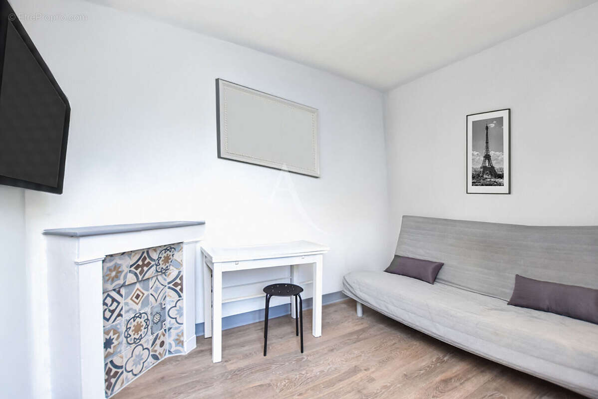 Appartement à PARIS-7E
