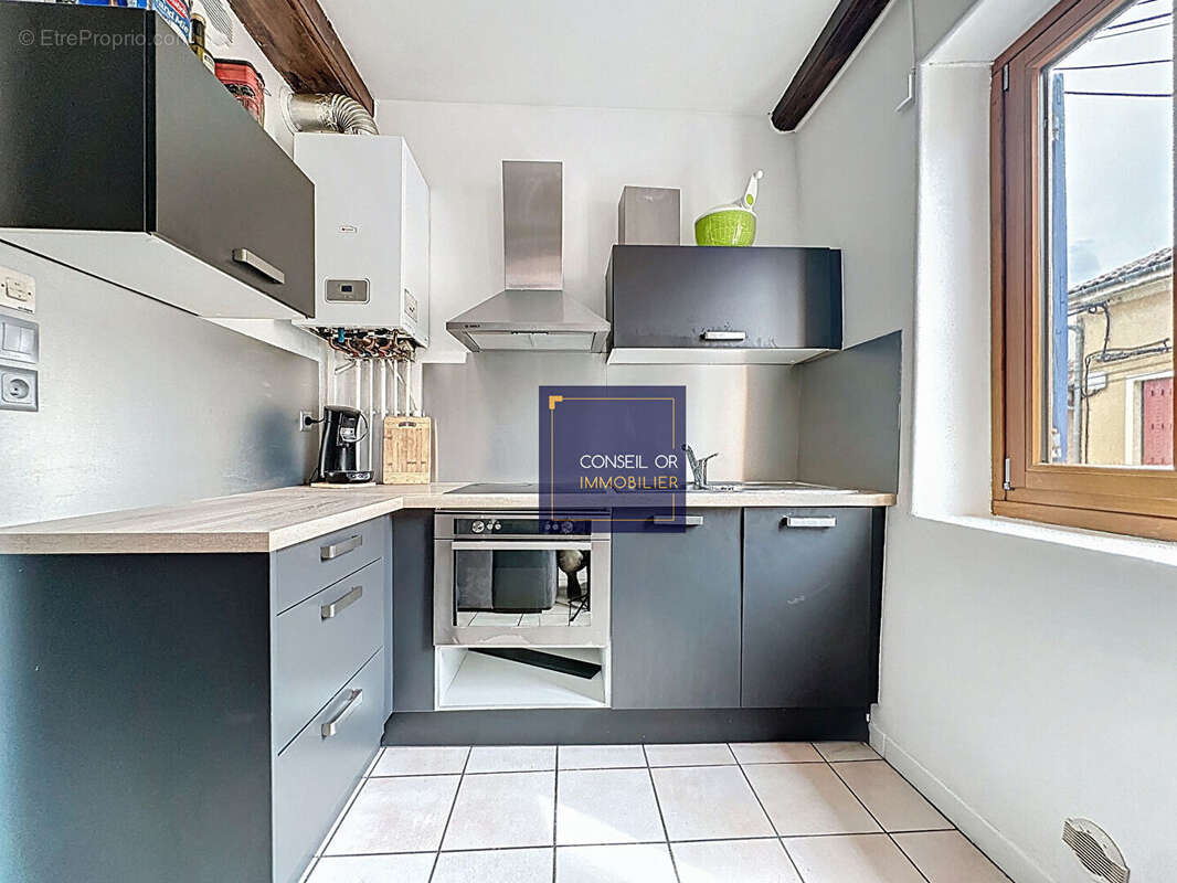 Appartement à PIERRE-BENITE