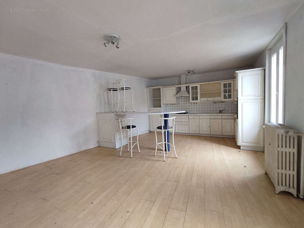 Appartement à BOHAIN-EN-VERMANDOIS