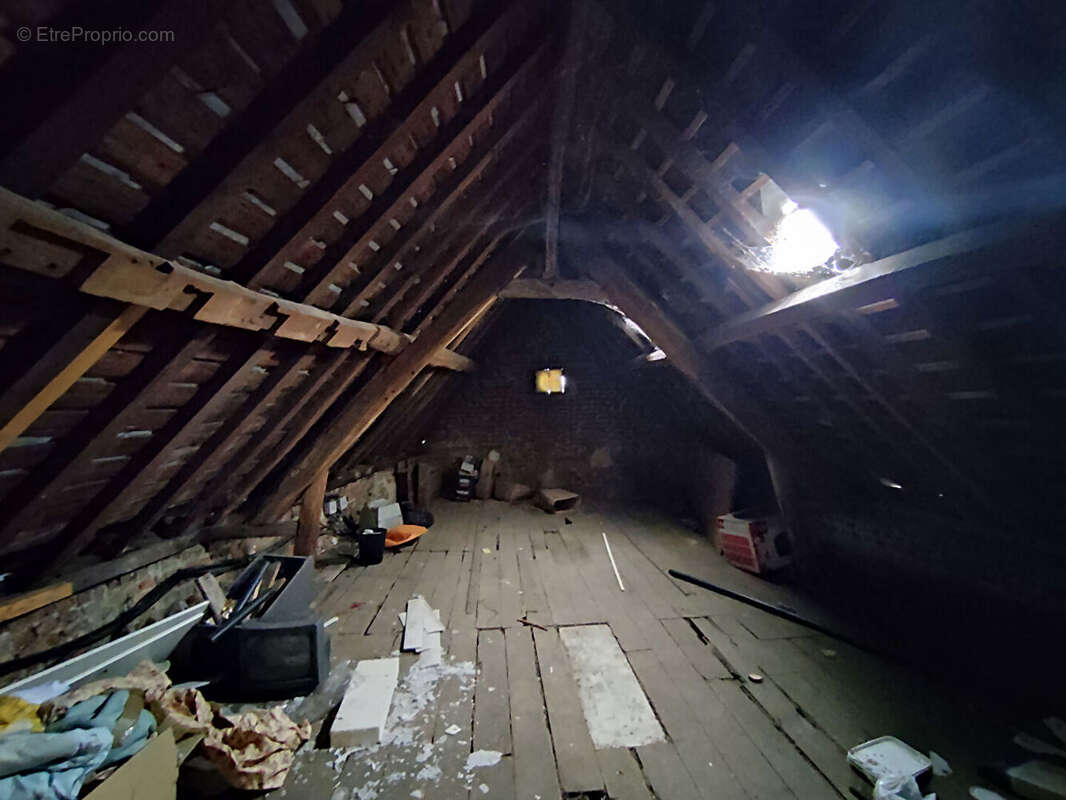 Appartement à BOHAIN-EN-VERMANDOIS