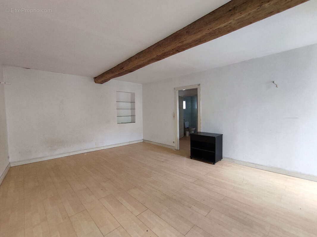 Appartement à BOHAIN-EN-VERMANDOIS