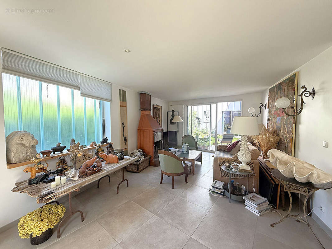 Maison à NEUILLY-PLAISANCE