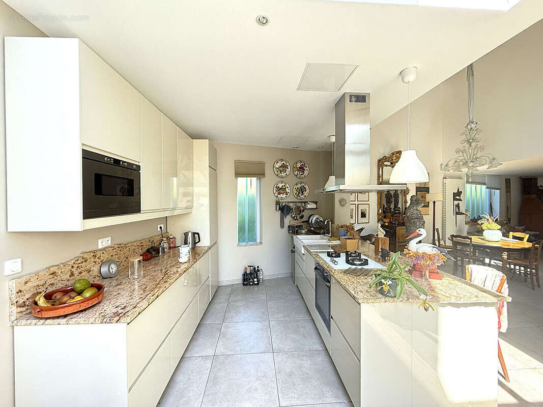 Maison à NEUILLY-PLAISANCE