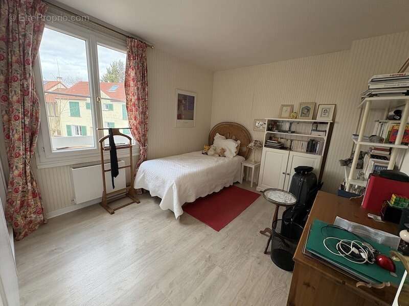 Maison à CHATEAUFORT