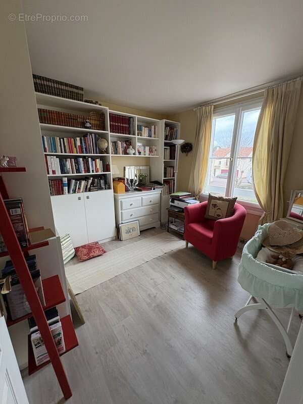 Maison à CHATEAUFORT