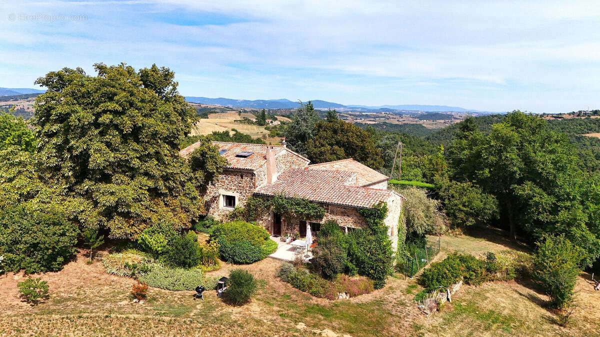 Maison à TOURNON-SUR-RHONE