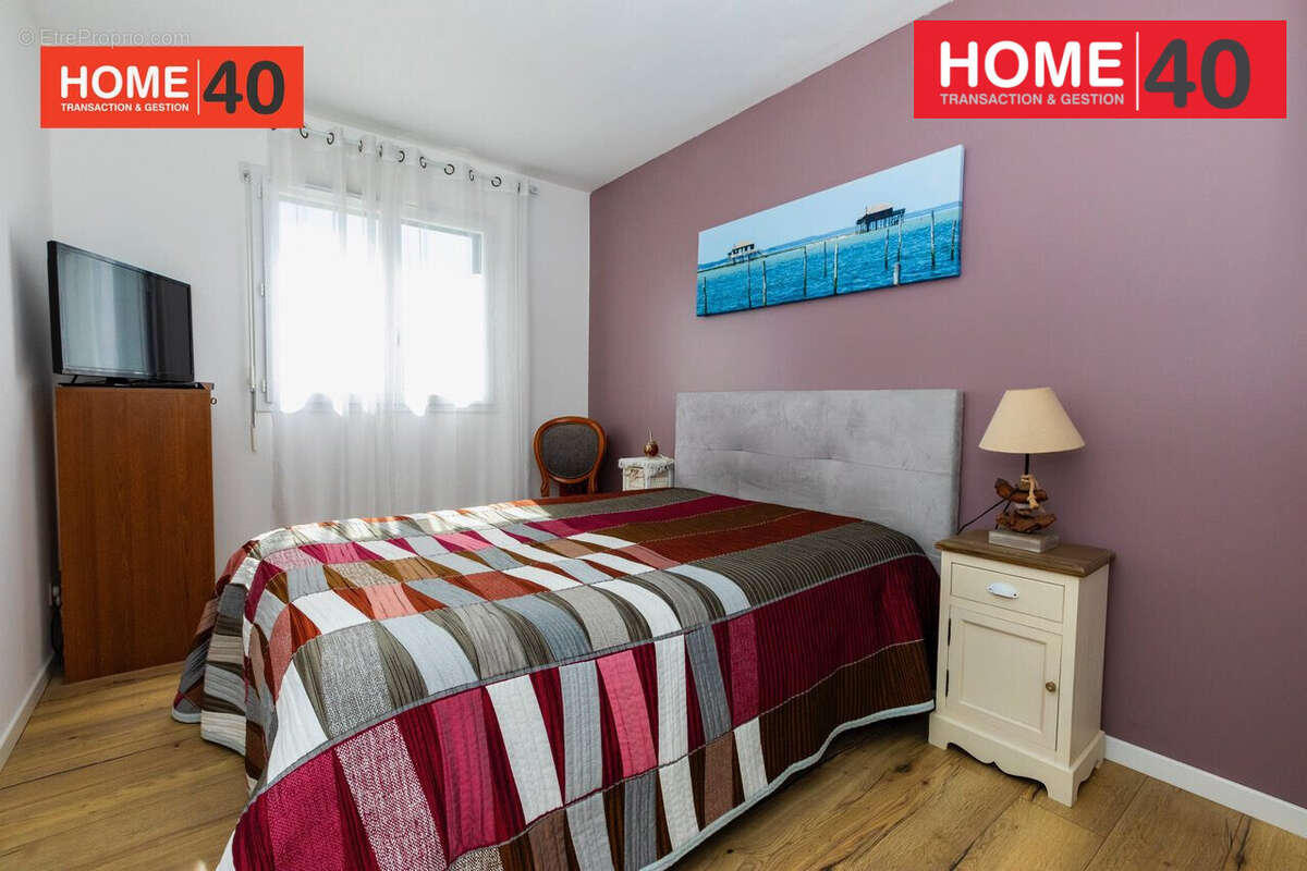 Maison à PARENTIS-EN-BORN