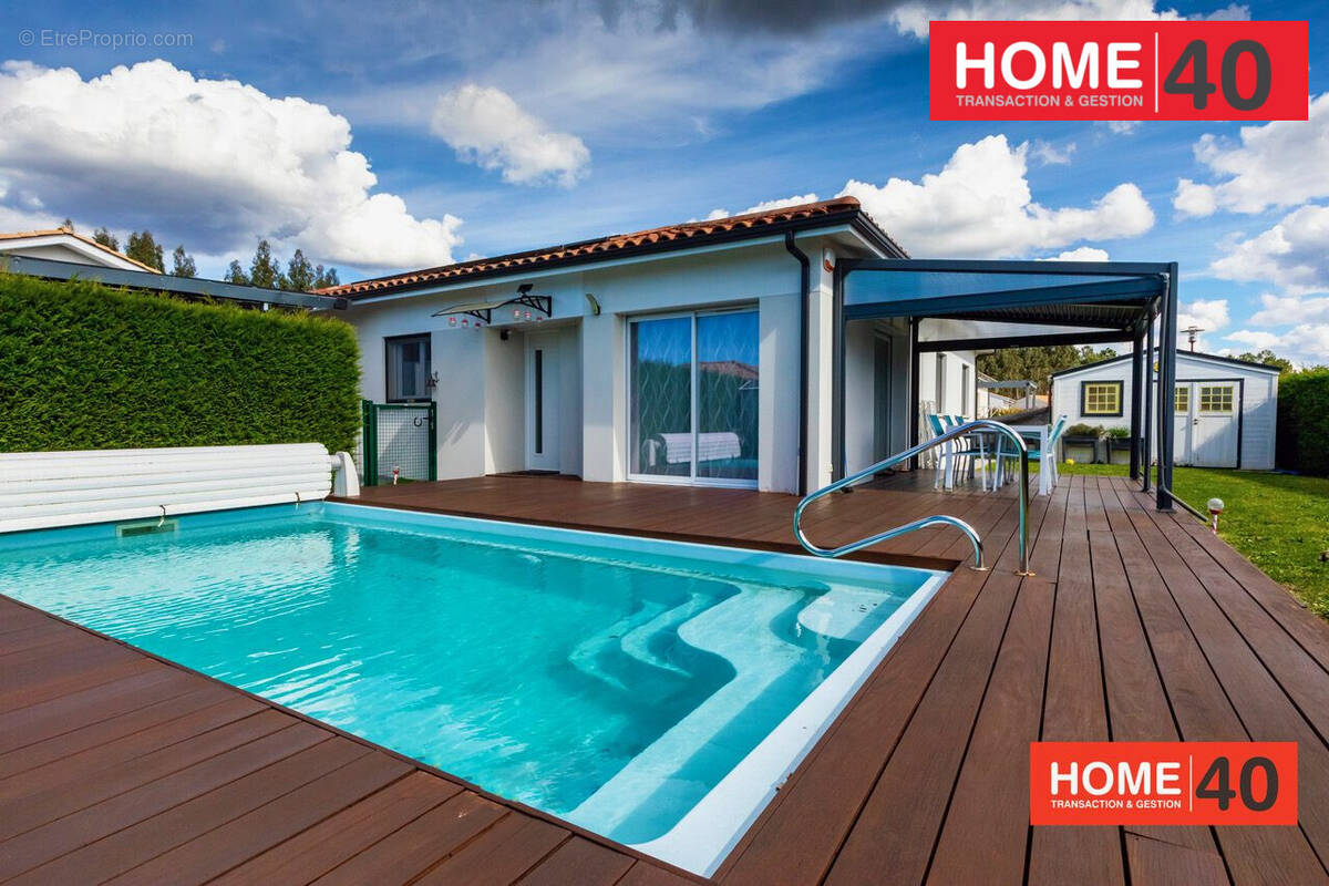 Maison à PARENTIS-EN-BORN