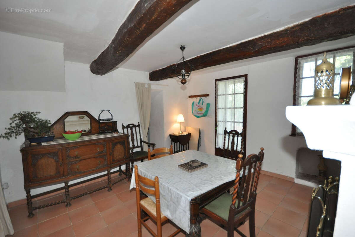 Maison à SAINT-MARTIN-DE-CASTILLON