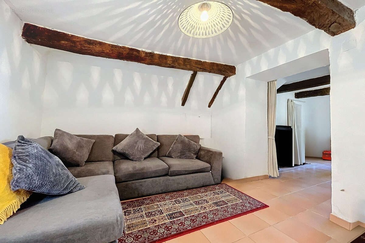 Maison à SAINT-MARTIN-DE-CASTILLON