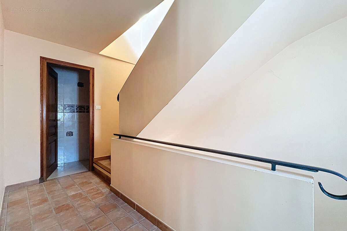 Maison à SAINT-MARTIN-DE-CASTILLON