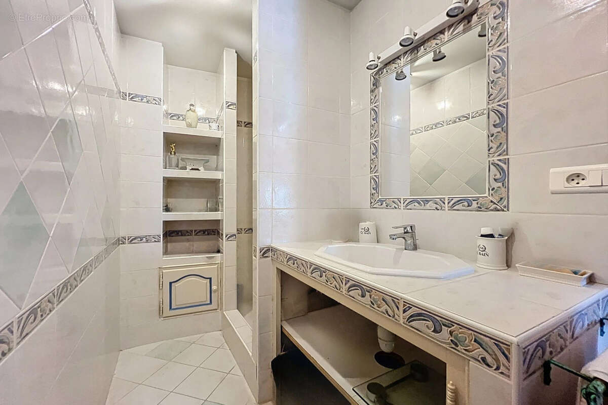 Maison à SAINT-MARTIN-DE-CASTILLON