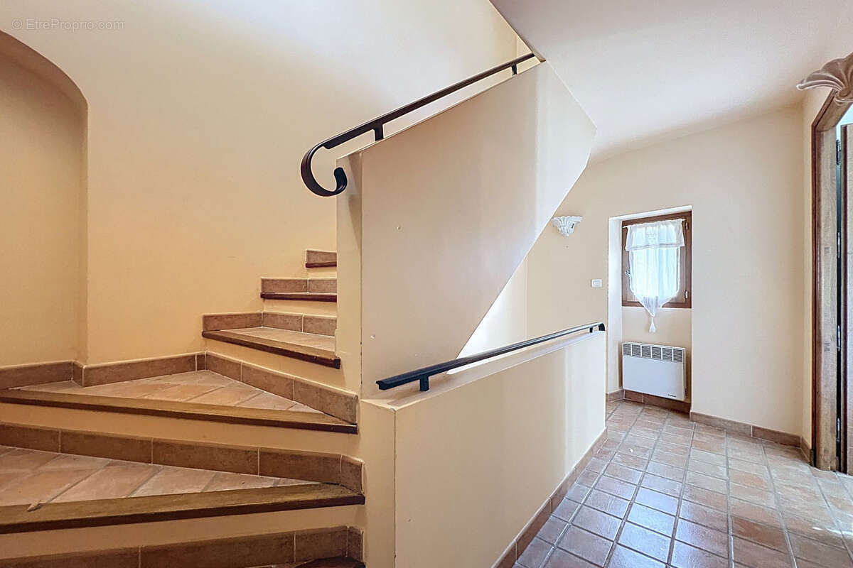 Maison à SAINT-MARTIN-DE-CASTILLON