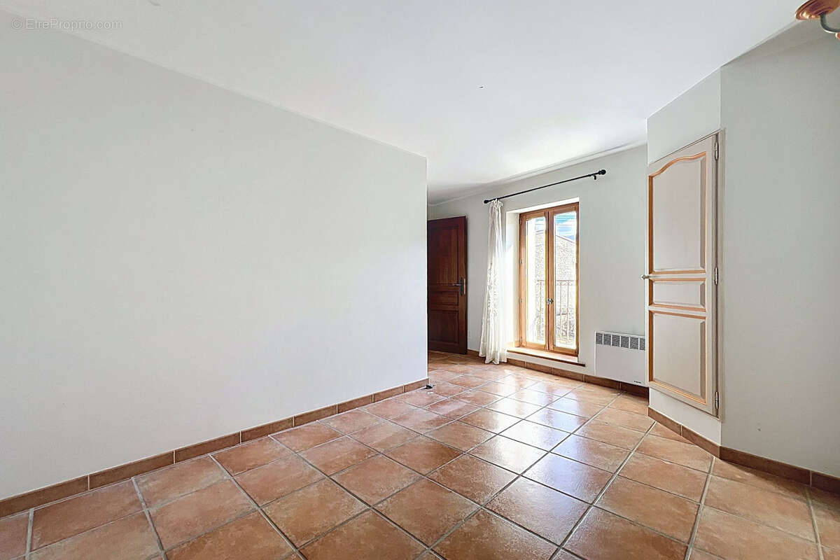 Maison à SAINT-MARTIN-DE-CASTILLON