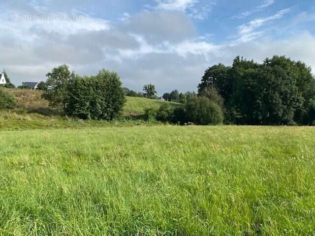 Terrain à ARCIZAC-ADOUR