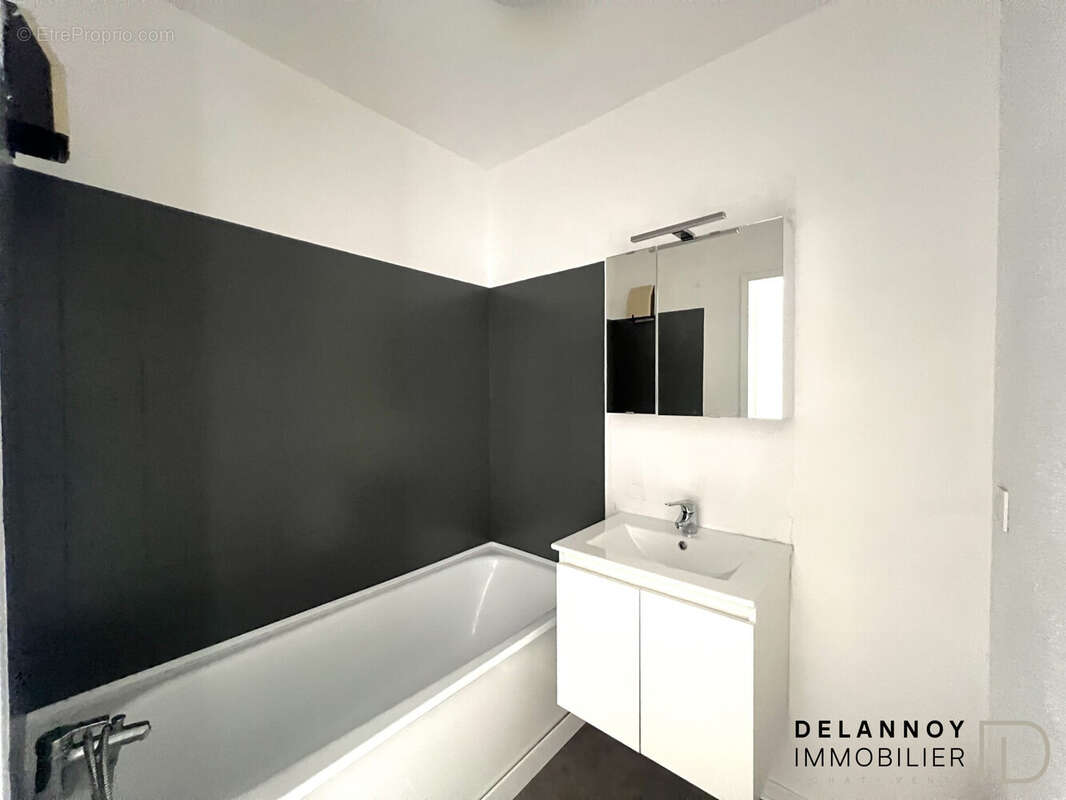 Appartement à LA MADELEINE