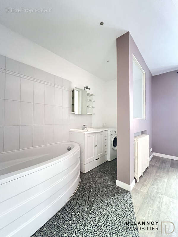 Appartement à LA MADELEINE