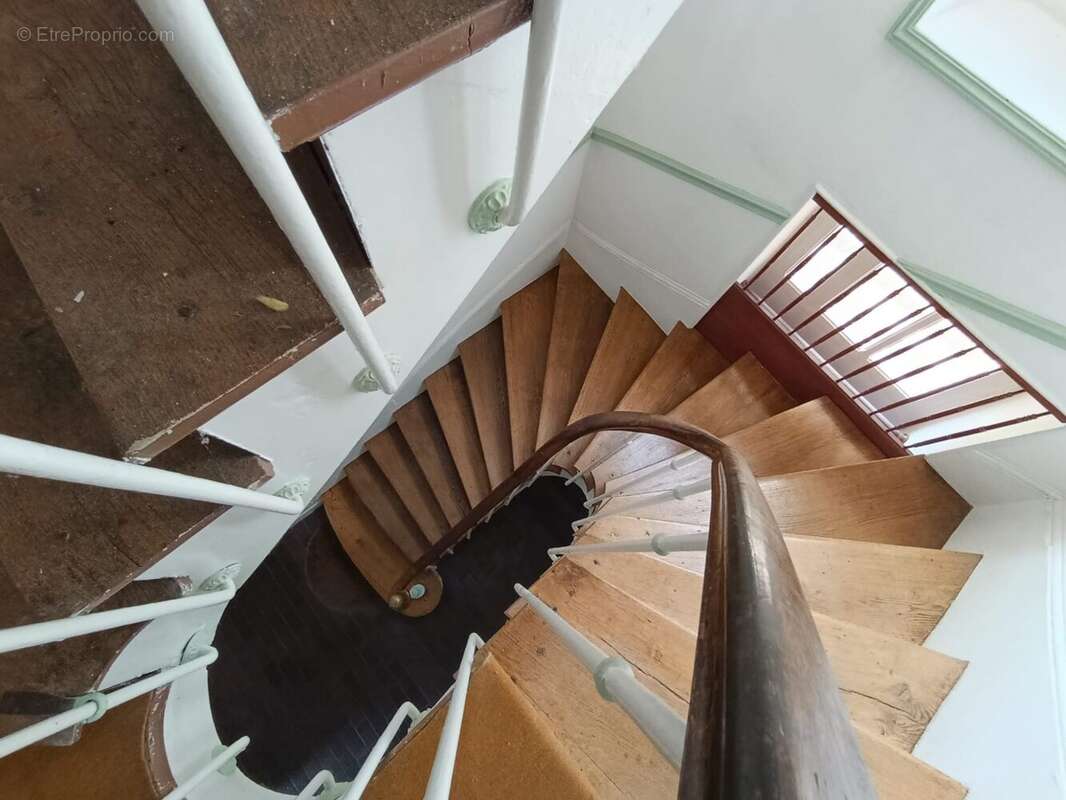 Maison à MOUTIER-ROZEILLE