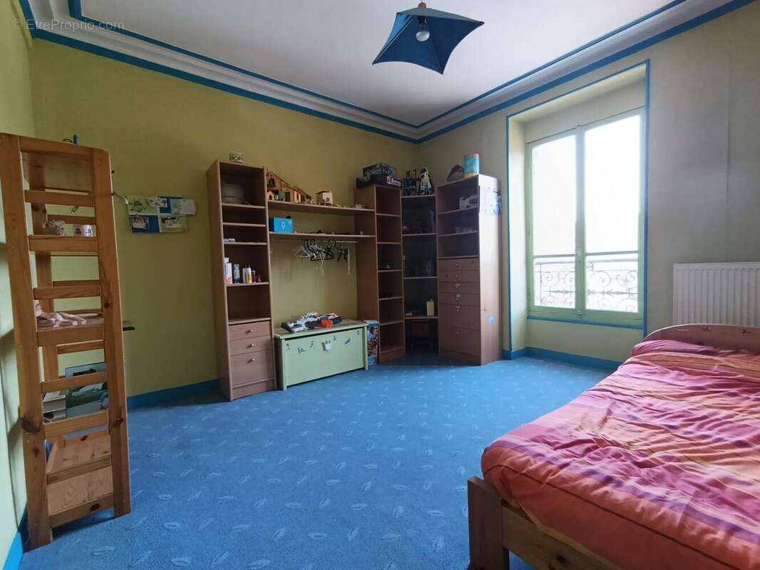 Maison à MOUTIER-ROZEILLE