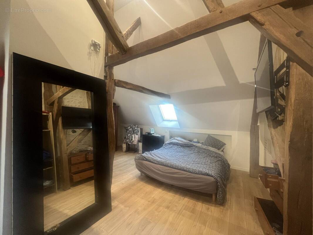 Maison à AZAY-LE-RIDEAU