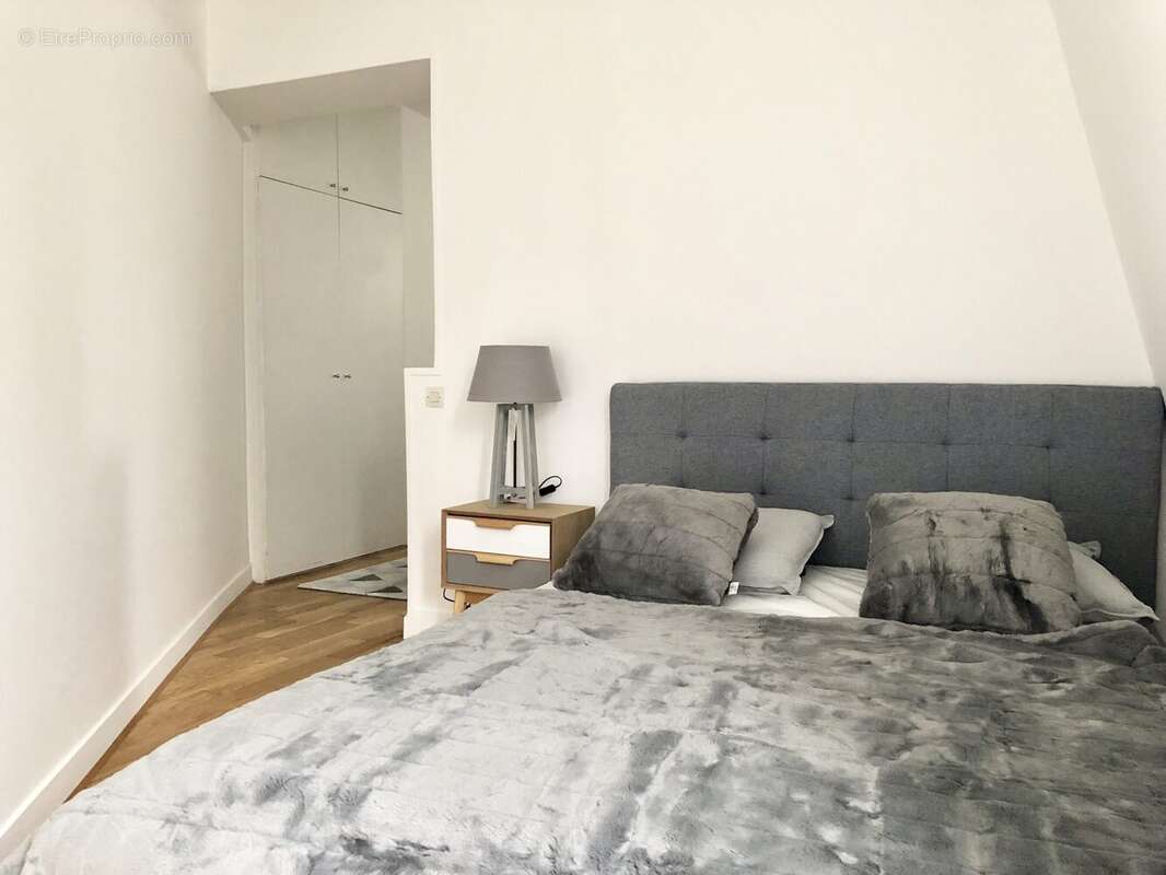 Appartement à PARIS-8E