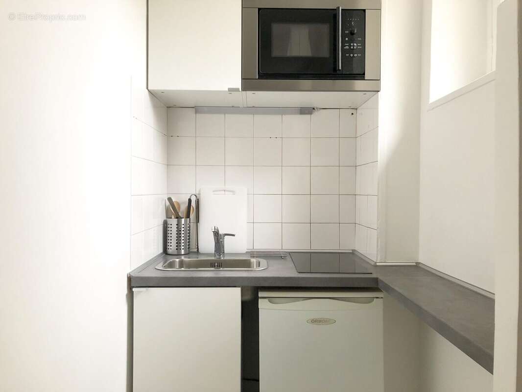 Appartement à PARIS-8E