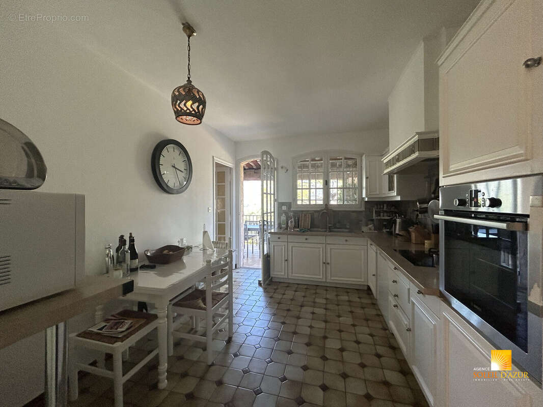 Maison à PEYMEINADE