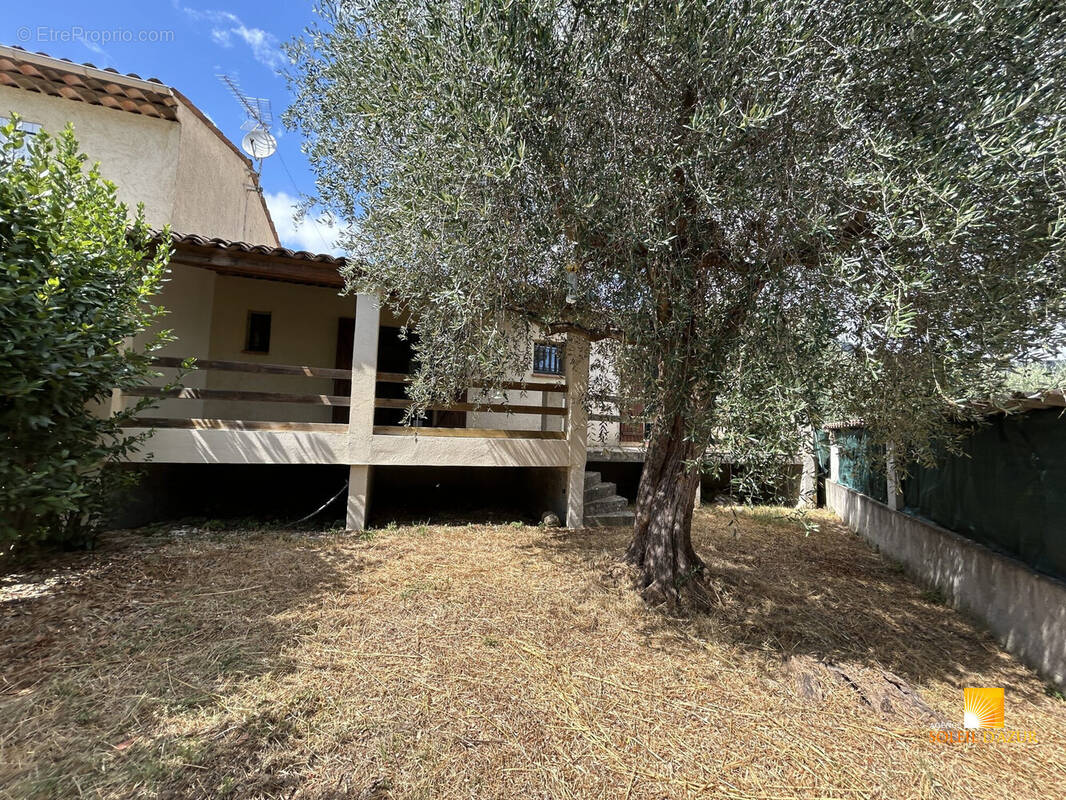 Maison à PEYMEINADE