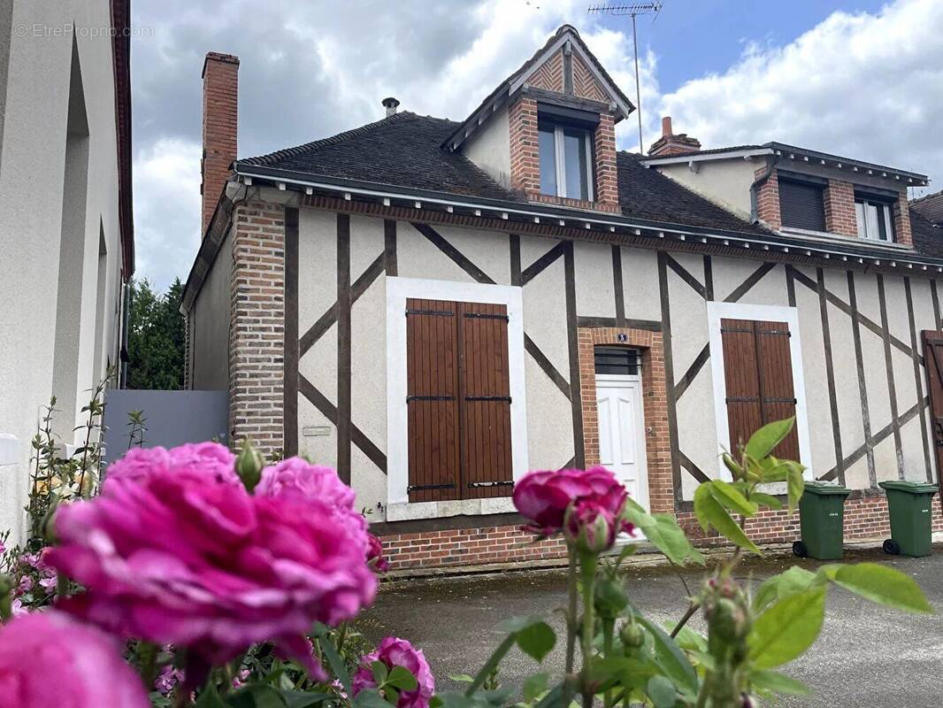 Maison à LA FERTE-SAINT-CYR