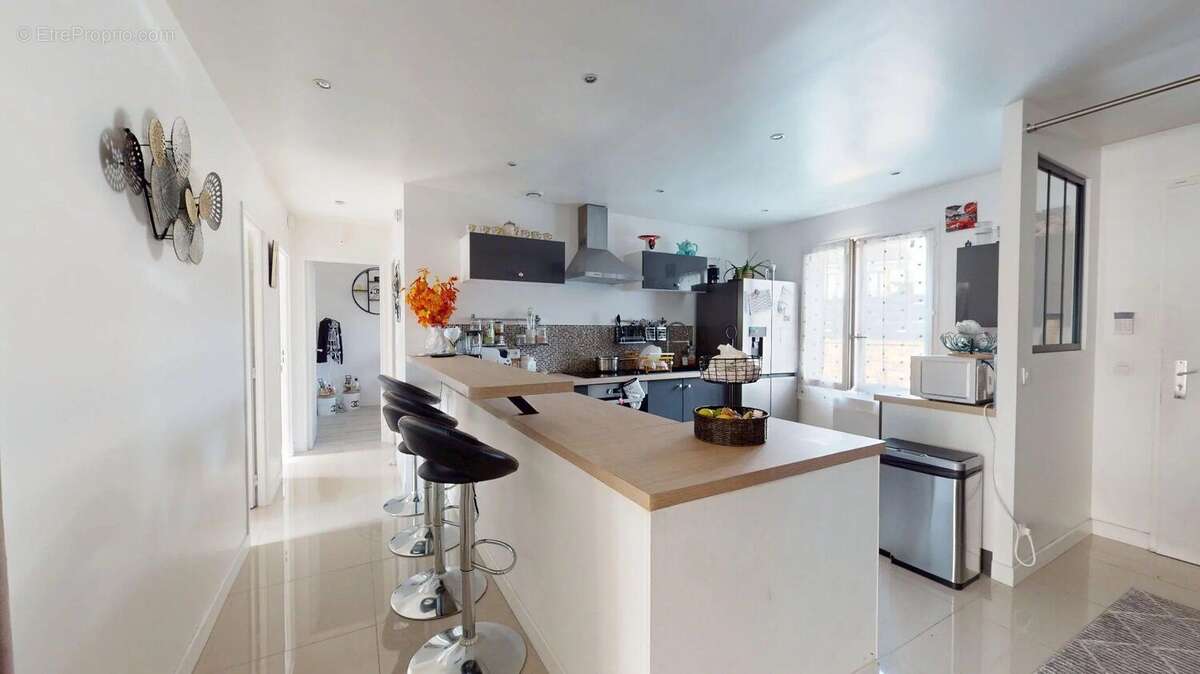 Maison à PONTAULT-COMBAULT