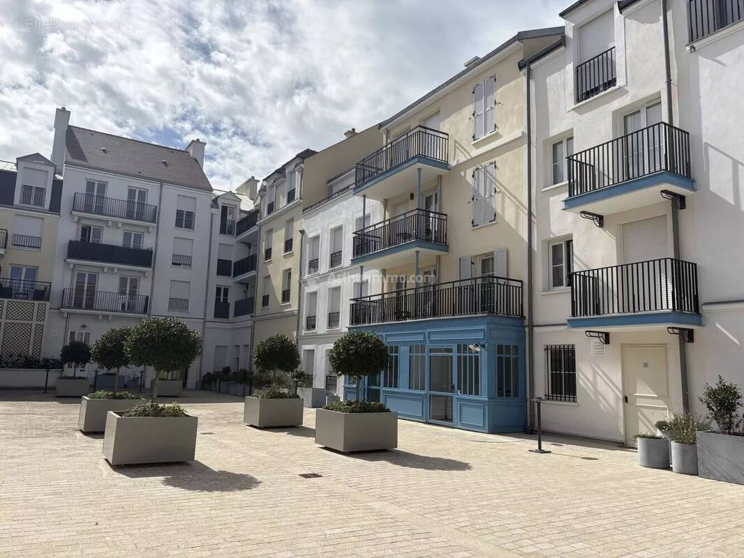 Appartement à SERRIS