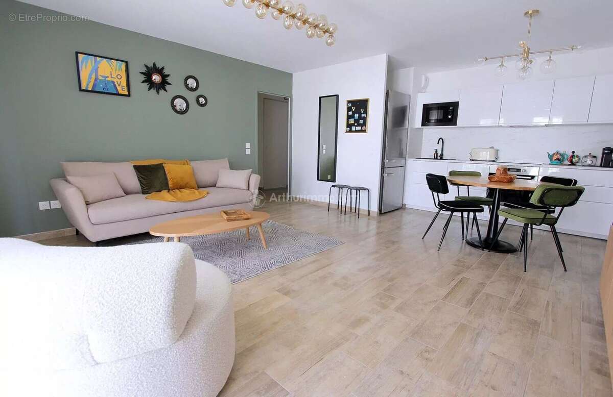 Appartement à SERRIS