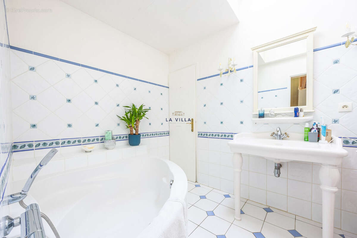 Maison à BASSE-GOULAINE