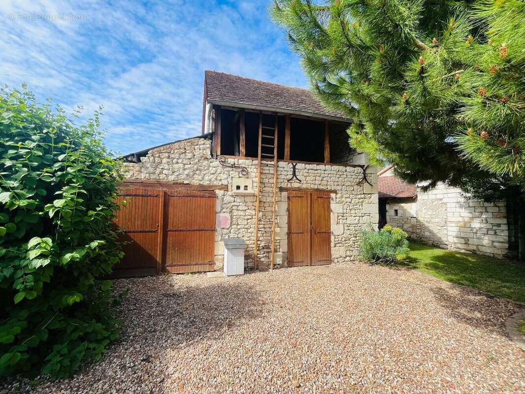 Maison à MARIGNY-MARMANDE