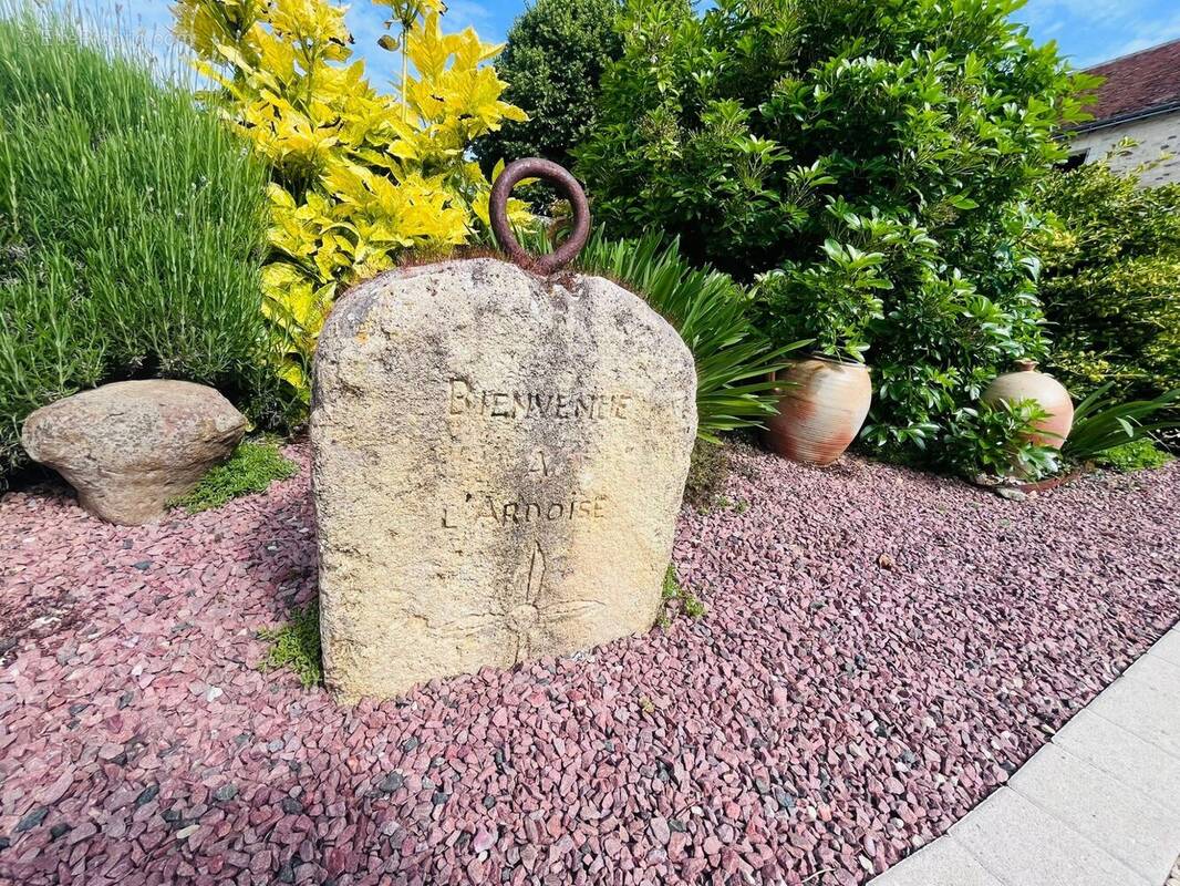 Maison à MARIGNY-MARMANDE