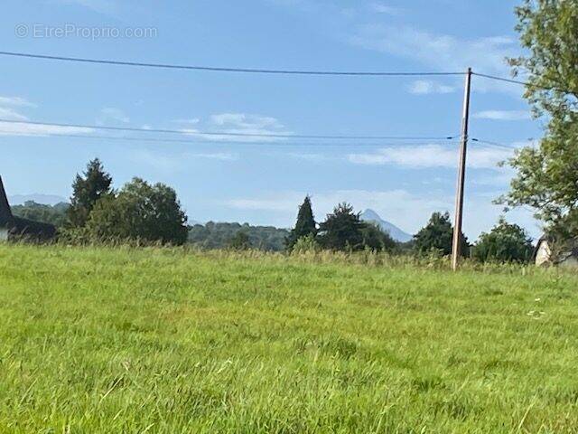 Terrain à ARCIZAC-ADOUR