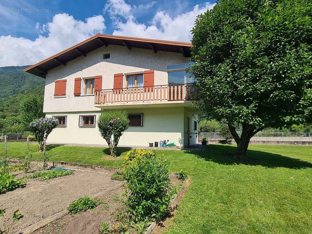 Maison à ALBERTVILLE