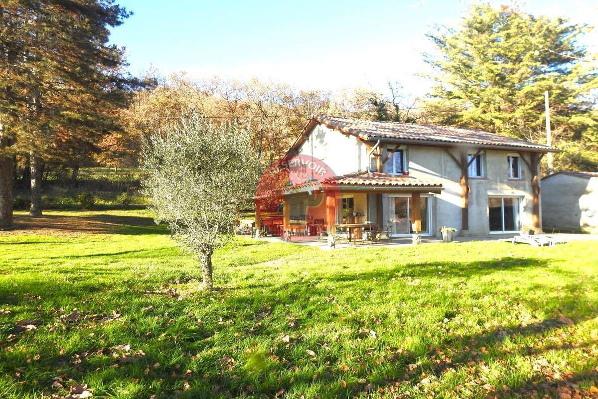 Maison à LE FOUSSERET