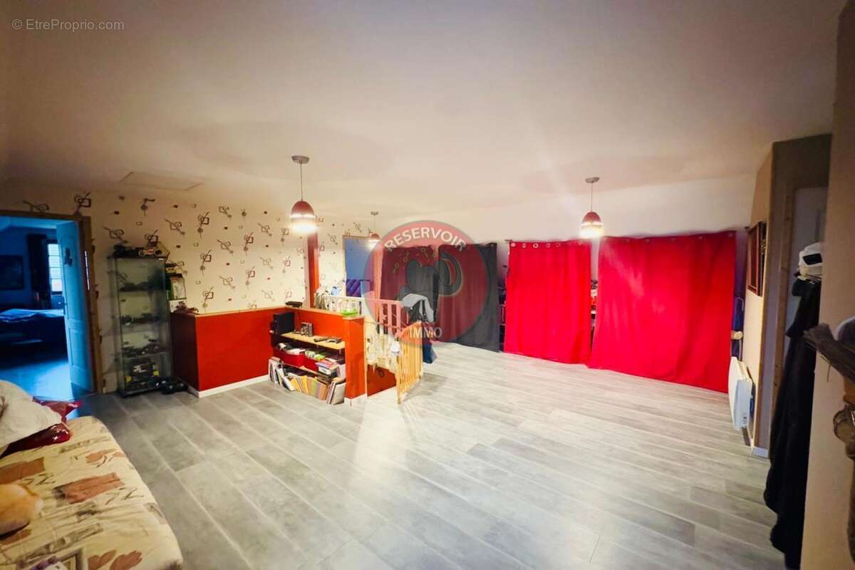 Maison à PRECY-SOUS-THIL