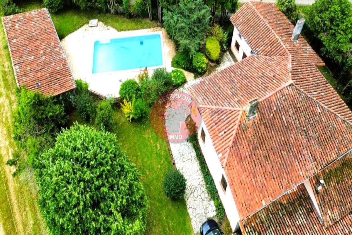 Maison à LE FOUSSERET