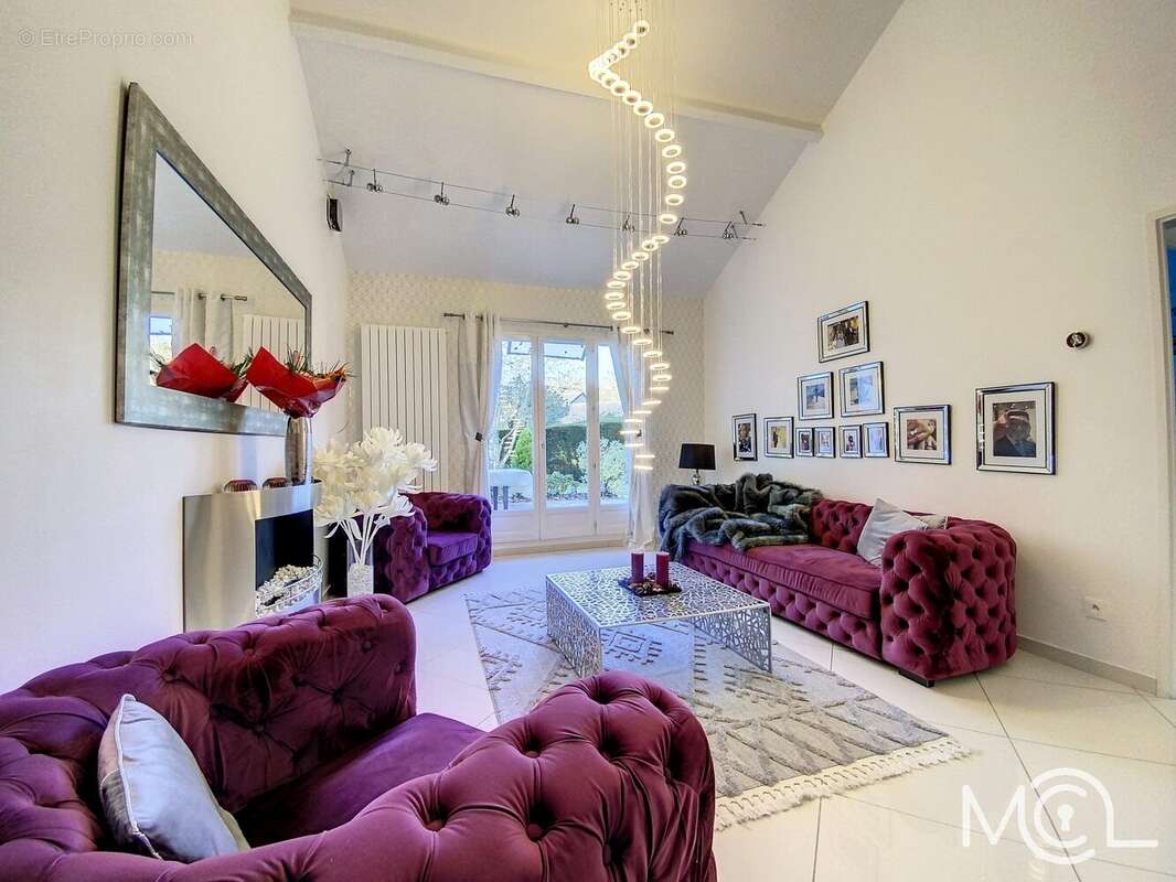 Maison à BOUSSY-SAINT-ANTOINE